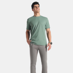 Men Microfiber Fabric Round Neck Half Sleeve Activewear T-Shirt